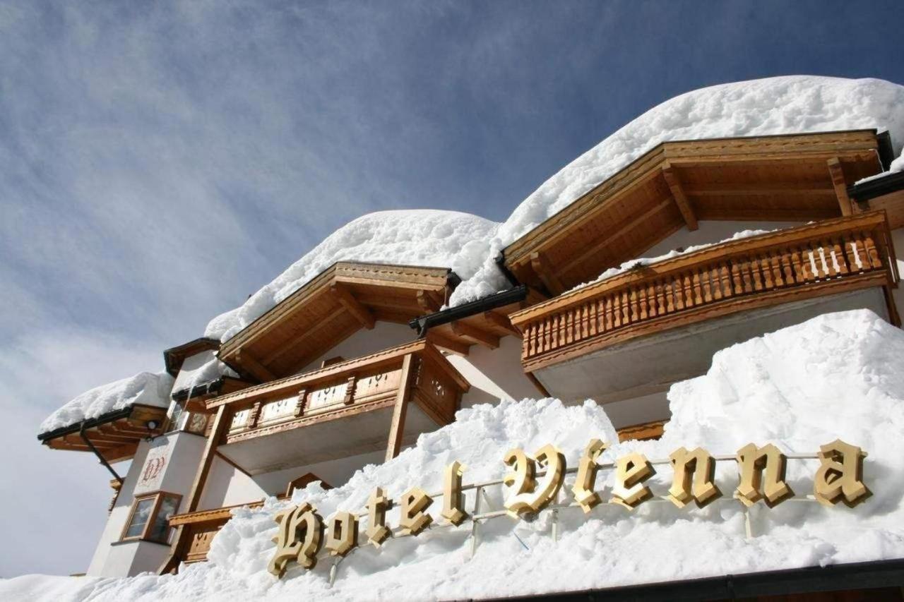 Hotel Vienna San Martino Di Castrozza Luaran gambar
