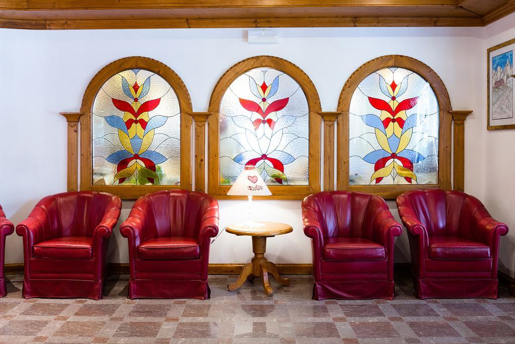 Hotel Vienna San Martino Di Castrozza Luaran gambar