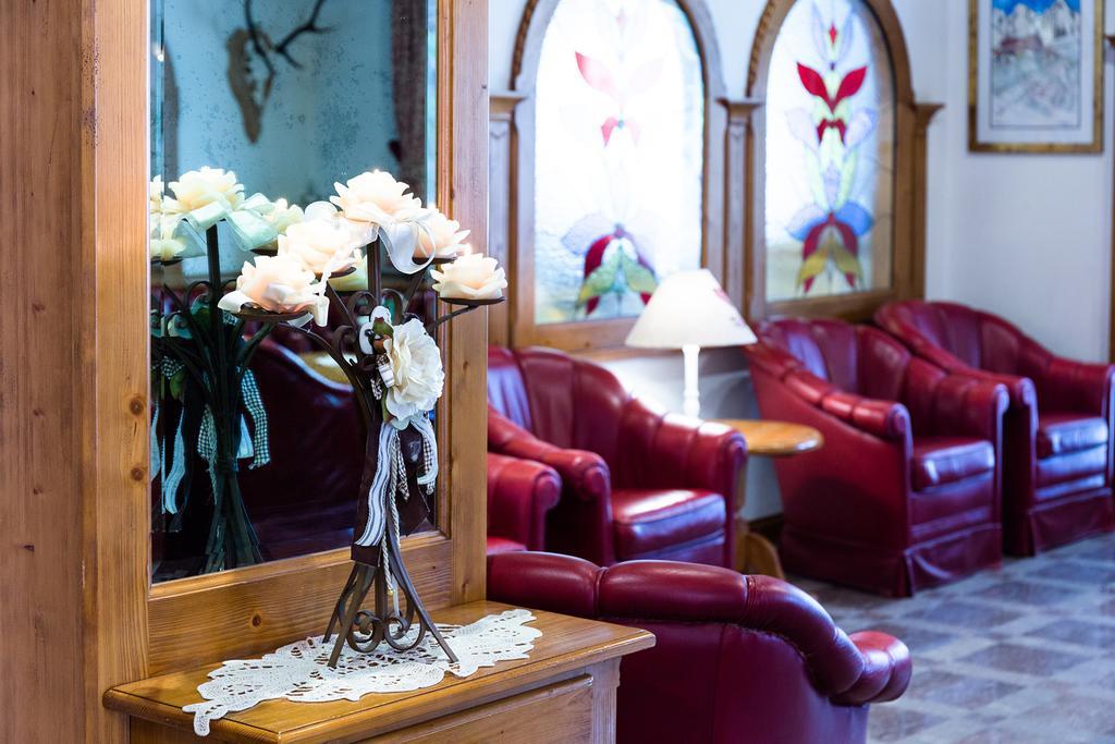 Hotel Vienna San Martino Di Castrozza Luaran gambar